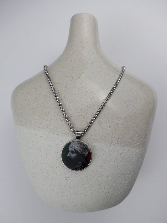 1-10019 *Rastafari Round Pendant and Chain -  His Imperial Majesty