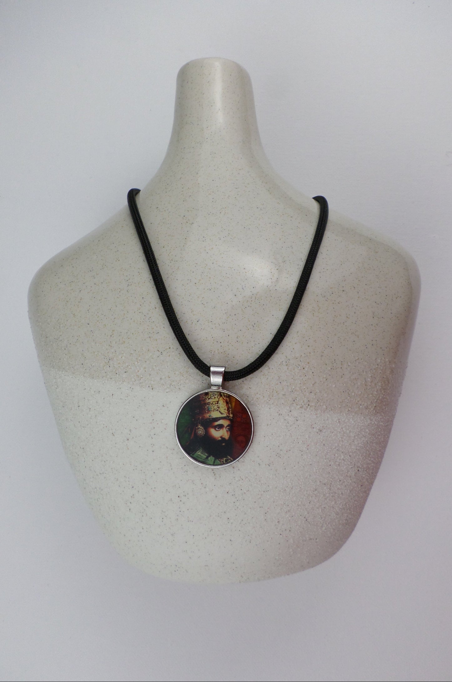 1-10027 *Rastafari Round Pendant and Cord - His Imperial Majesty / Emperor Haile Selassie I