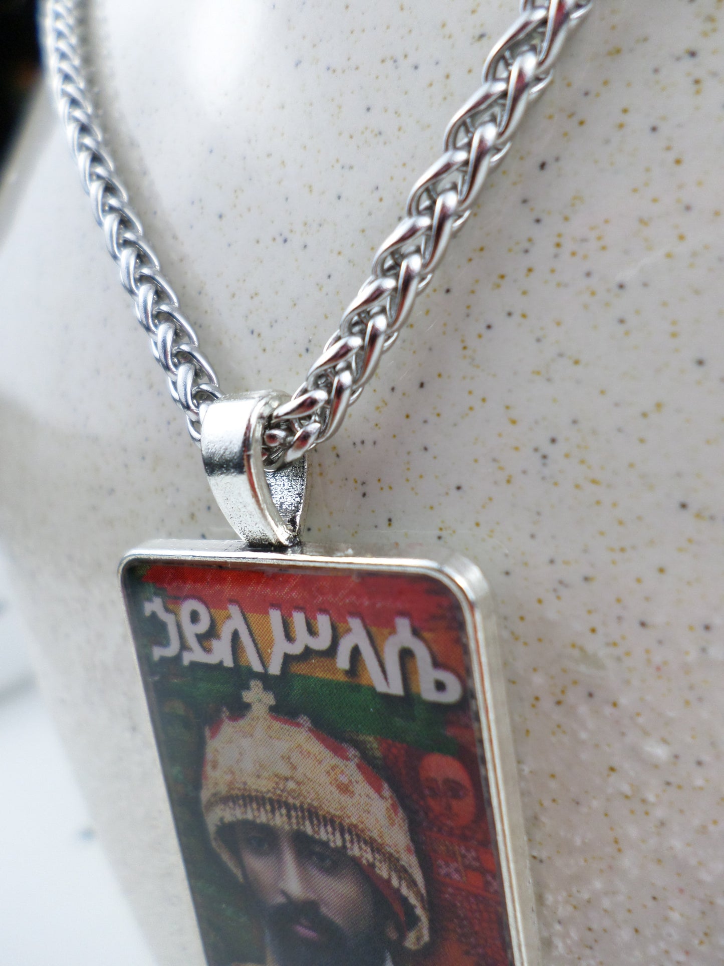1-10013 *Rastafari Pendant and Chain - H.I.M. (His Imperial Majesty) of Ethiopia