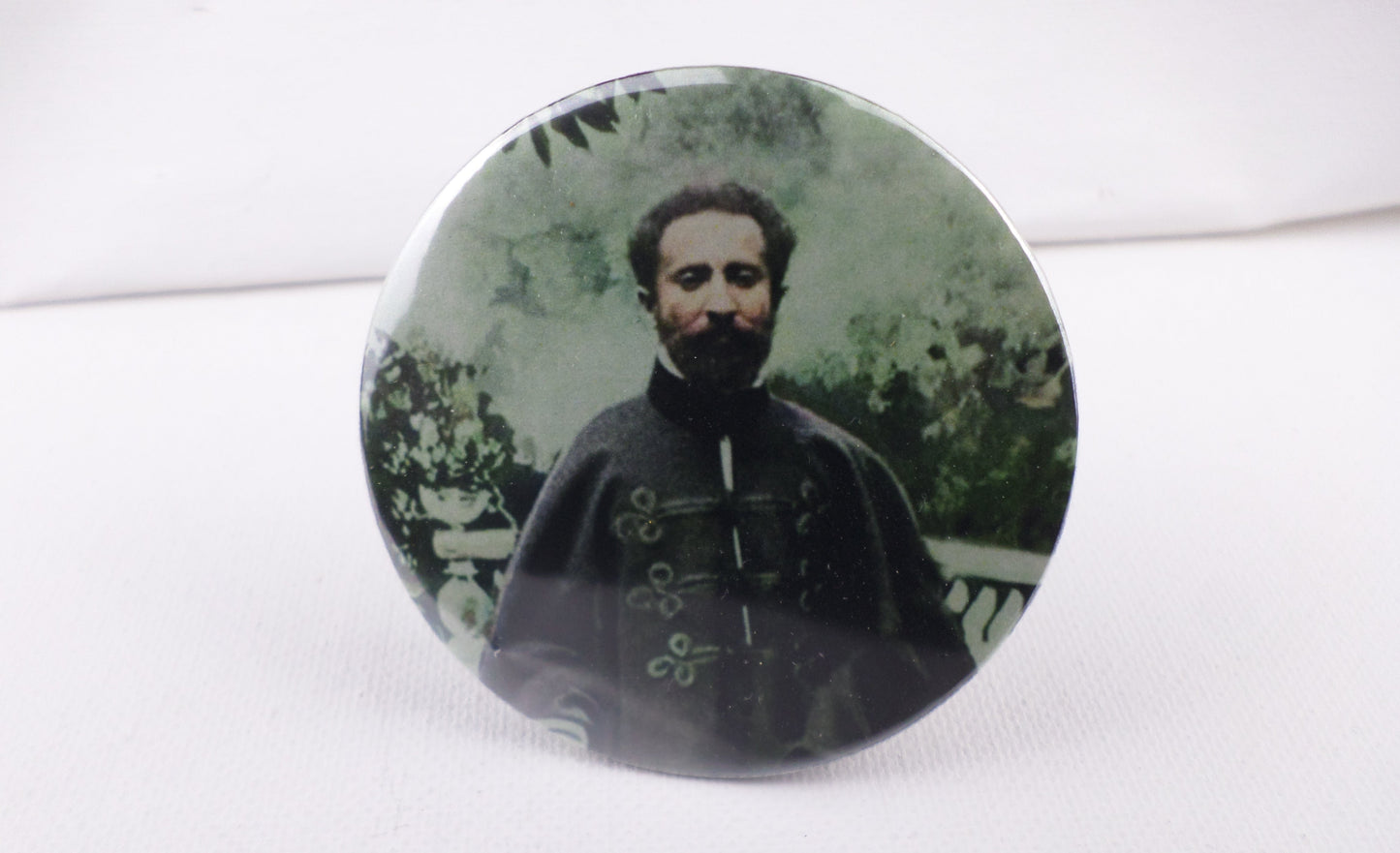 0-10028 Haile Selassie #28  Pin Button - 2.28 inch