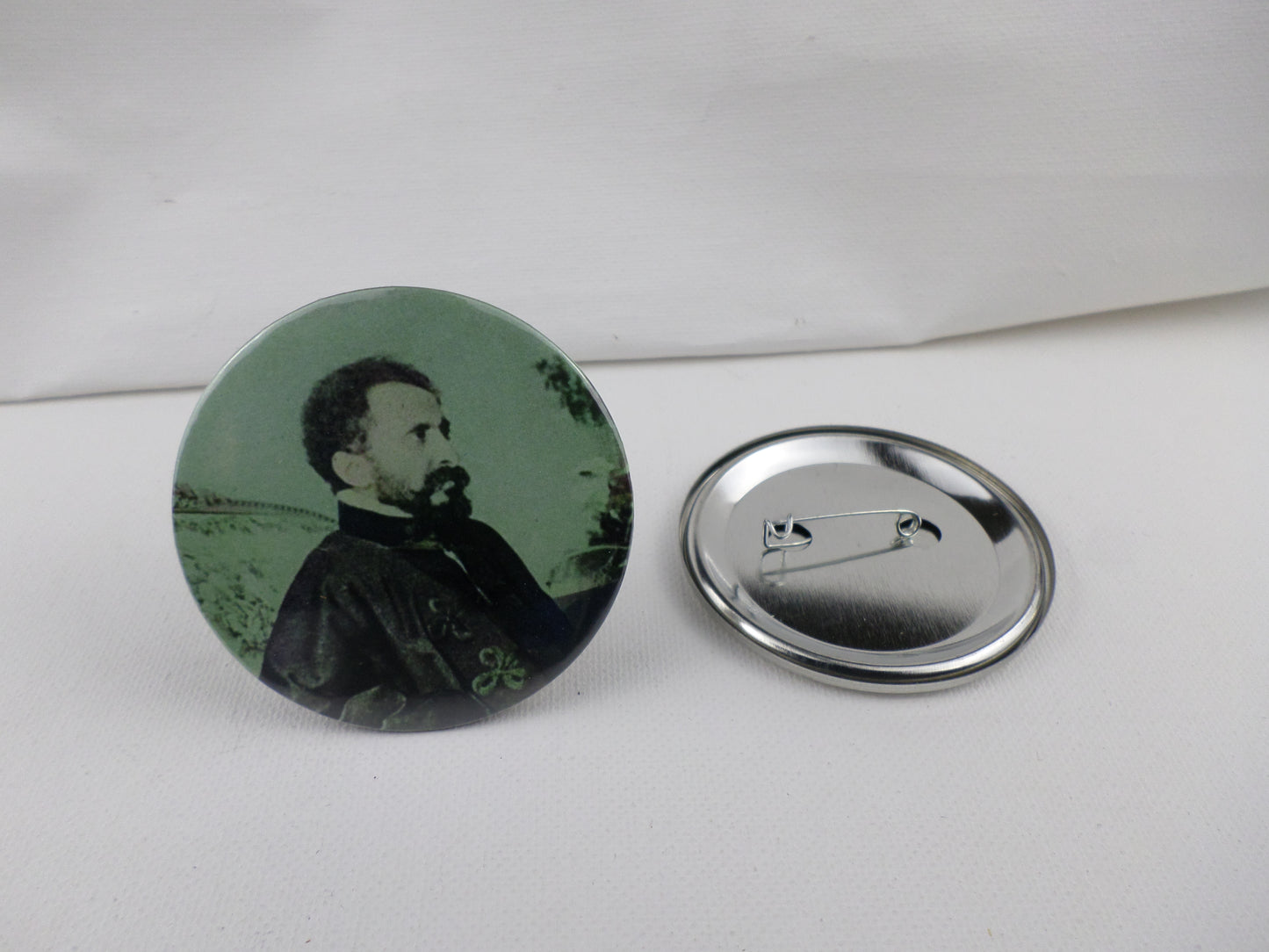 0-10018 Haile Selassie #18  Pin Button - 2.28 inch